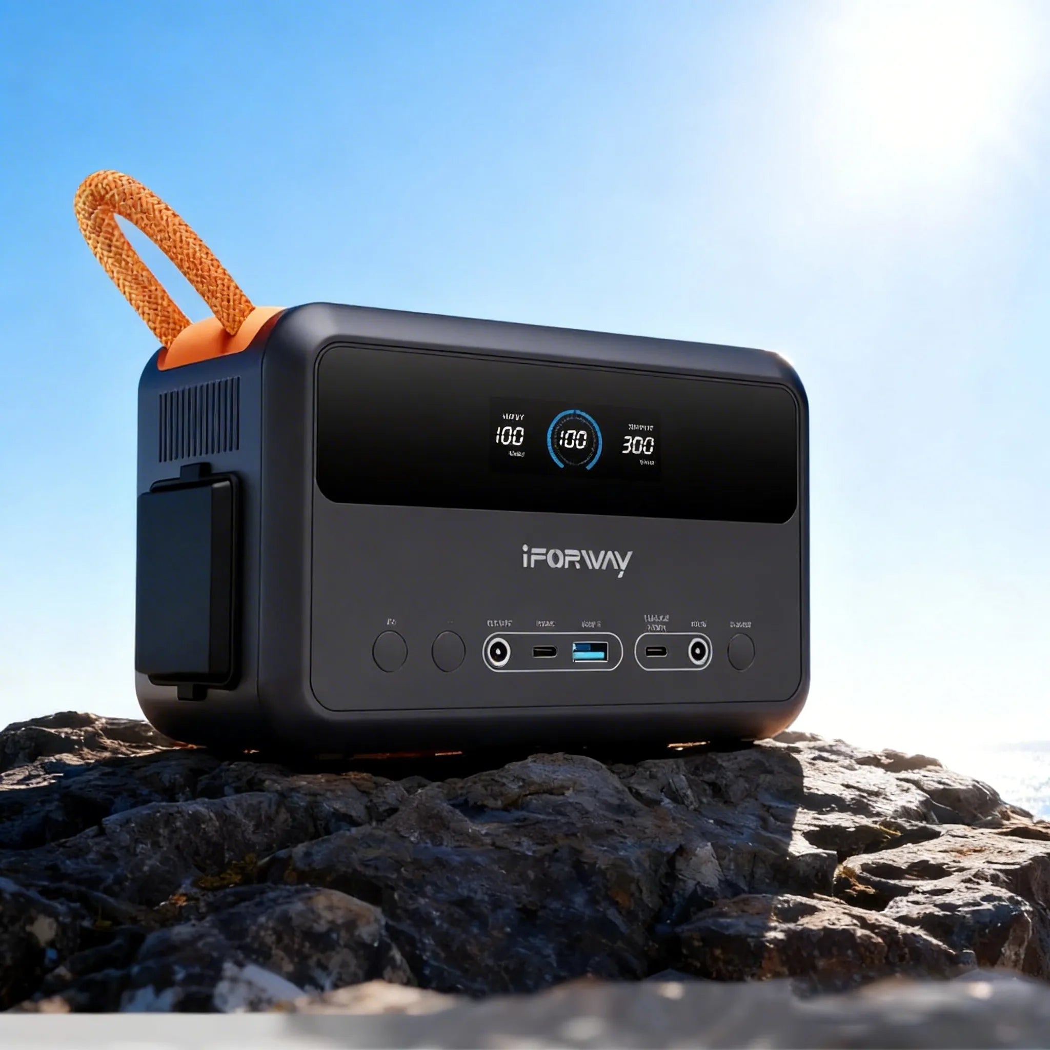  Sleek iFORWAY compact power station featuring low heat loss design for stable performance and reduced cooling space requirements.